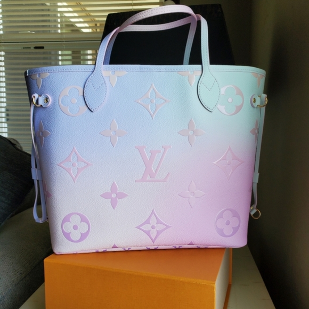 SOLD×××Louis vuitton neverfull in sunrise pastel